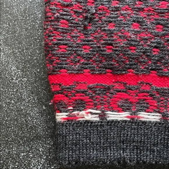 EUC Dale of Norway Haukeli Sweater Red Gray White Wool Size Unisex Small (S) - Picture 14 of 15